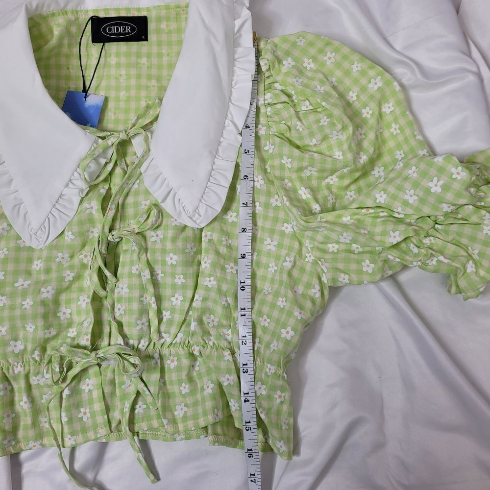 NEW Cider green puff sleeve tea party‎ daisy crop top with tie front M - Picture 10 of 10